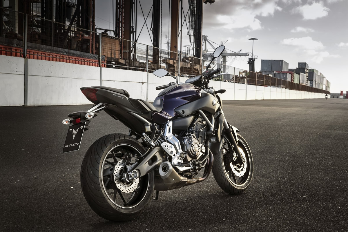 Ficha técnica da Yamaha MT07 2016 a 2025